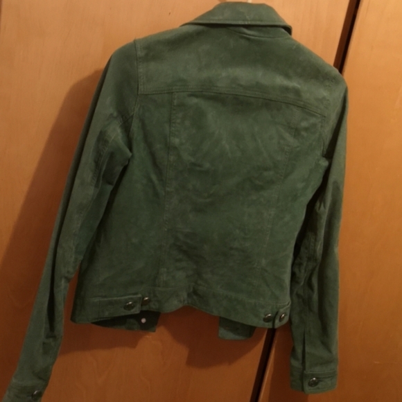 leather jacket - Picture 2 of 5